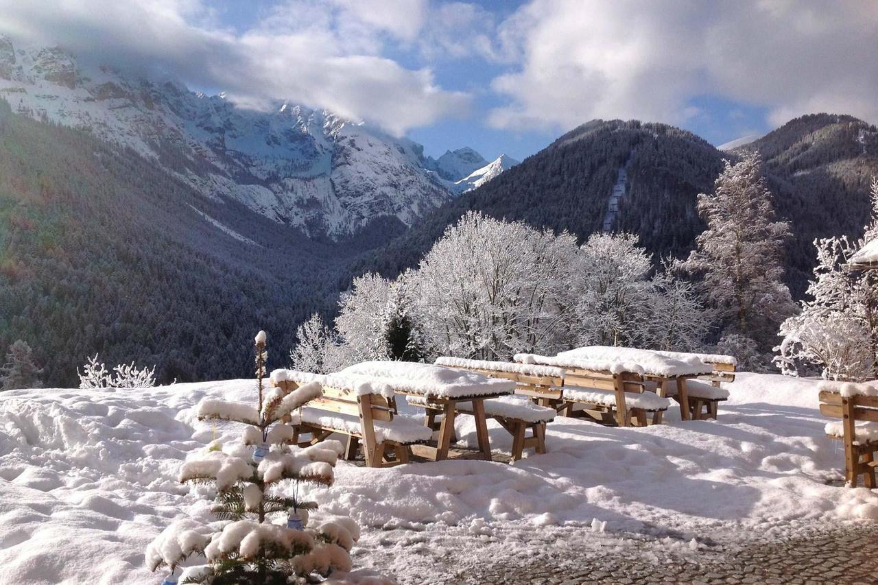 Fogajard Lovely Chalet Madonna di Campiglio Exterior photo